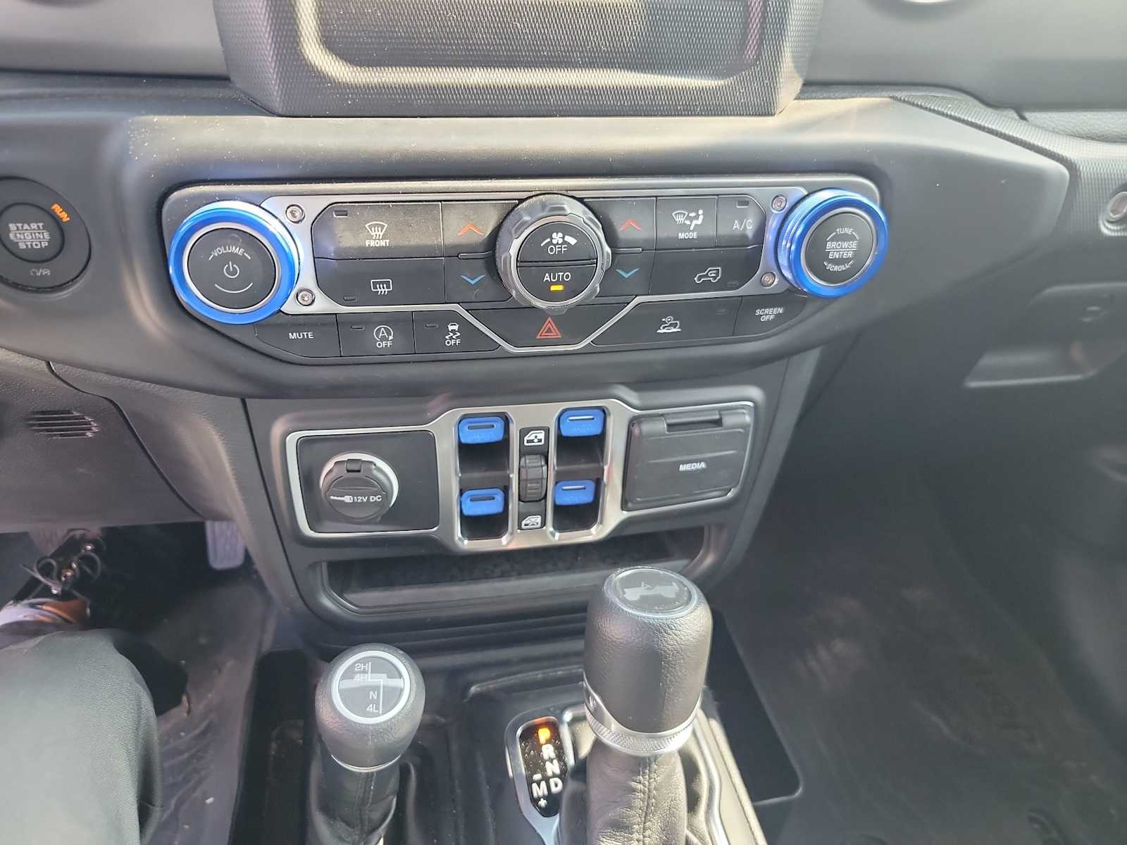 car-gallery-11