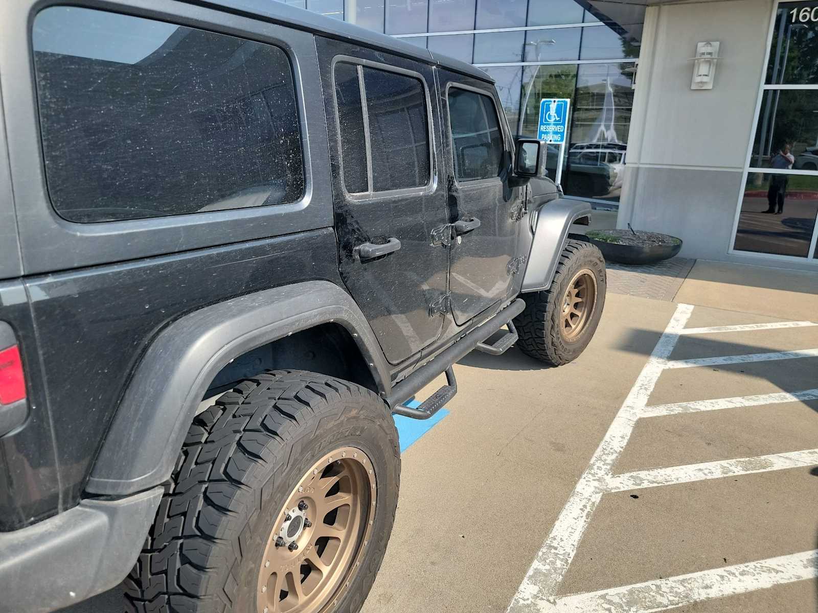 car-gallery-4
