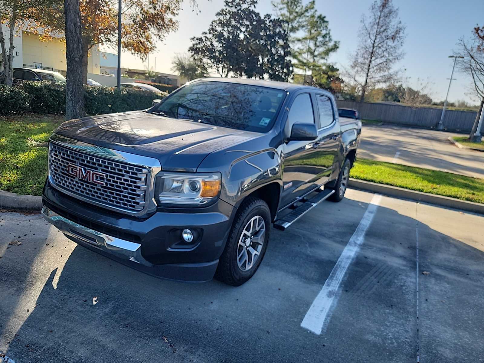 2016 GMC Canyon 2WD SLE Crew Cab 128.3