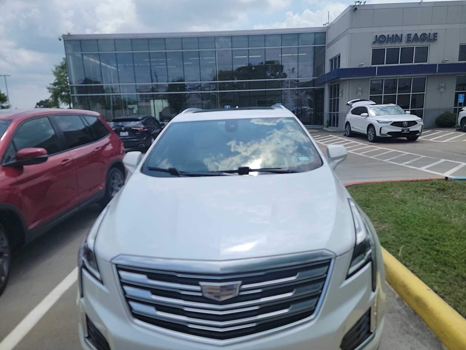 Used 2017 Cadillac XT5 Luxury with VIN 1GYKNBRS6HZ202675 for sale in Houston, TX