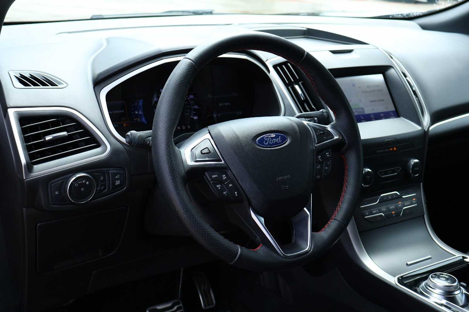 2020 Ford Edge