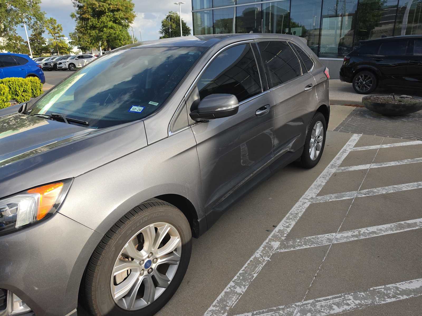 2022 Ford Edge Titanium