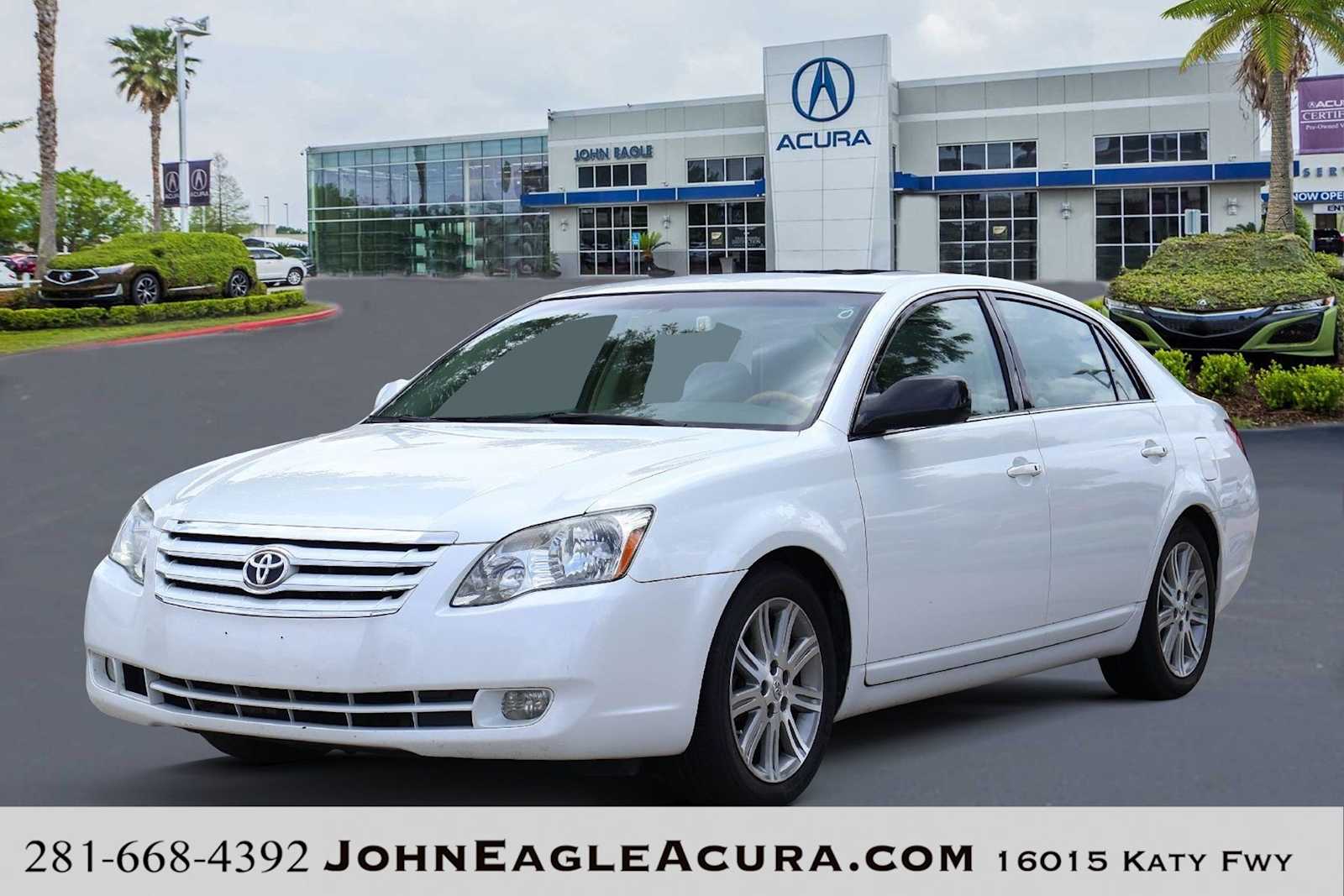 White (Blizzard Pearl) 2006 Toyota Avalon Limited Sedan Front-Wheel Drive 5-Speed Automatic