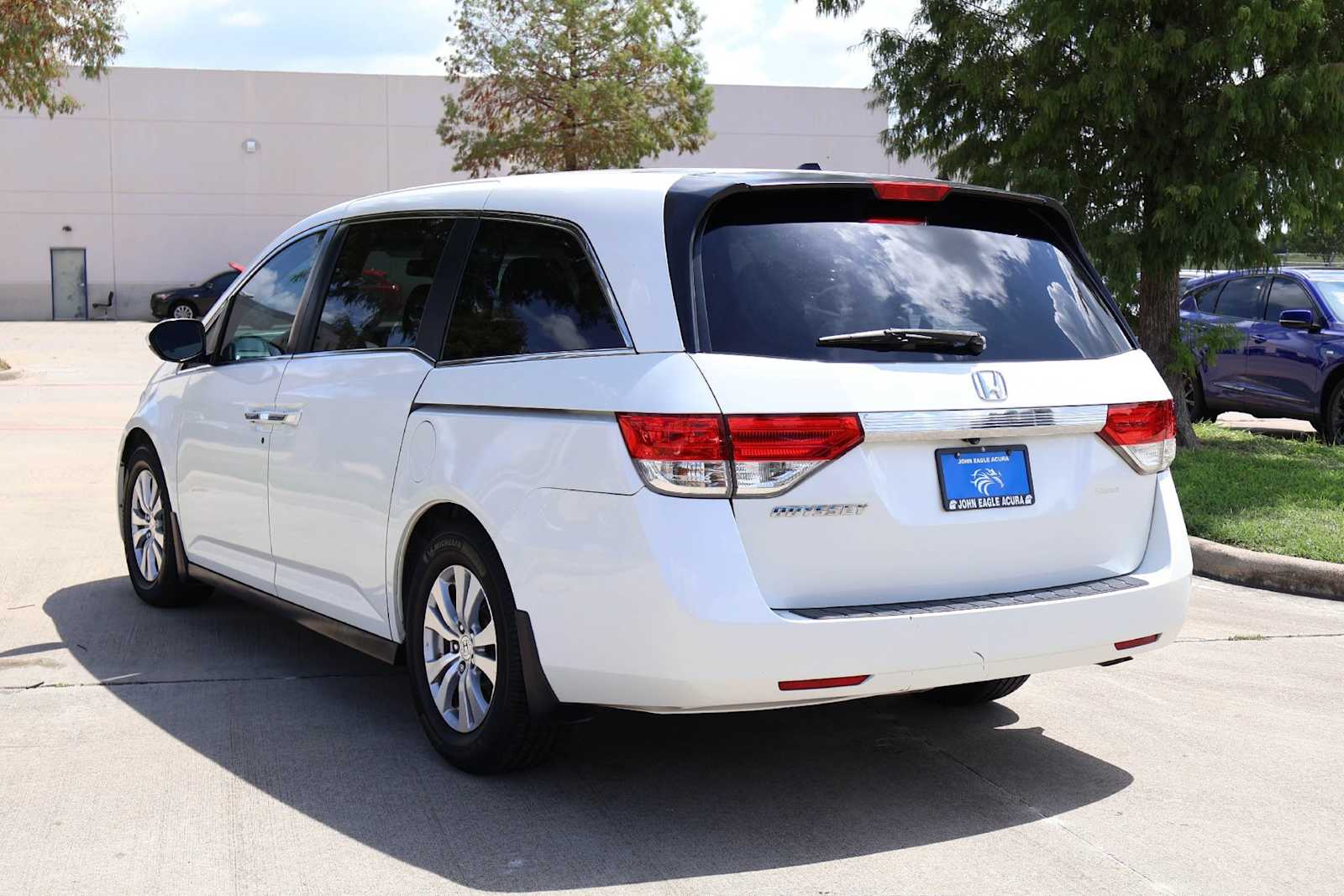 car-gallery-4