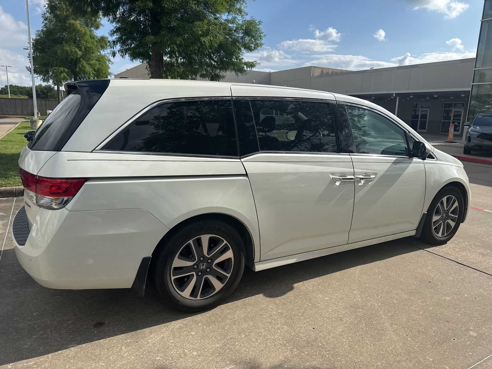car-gallery-4