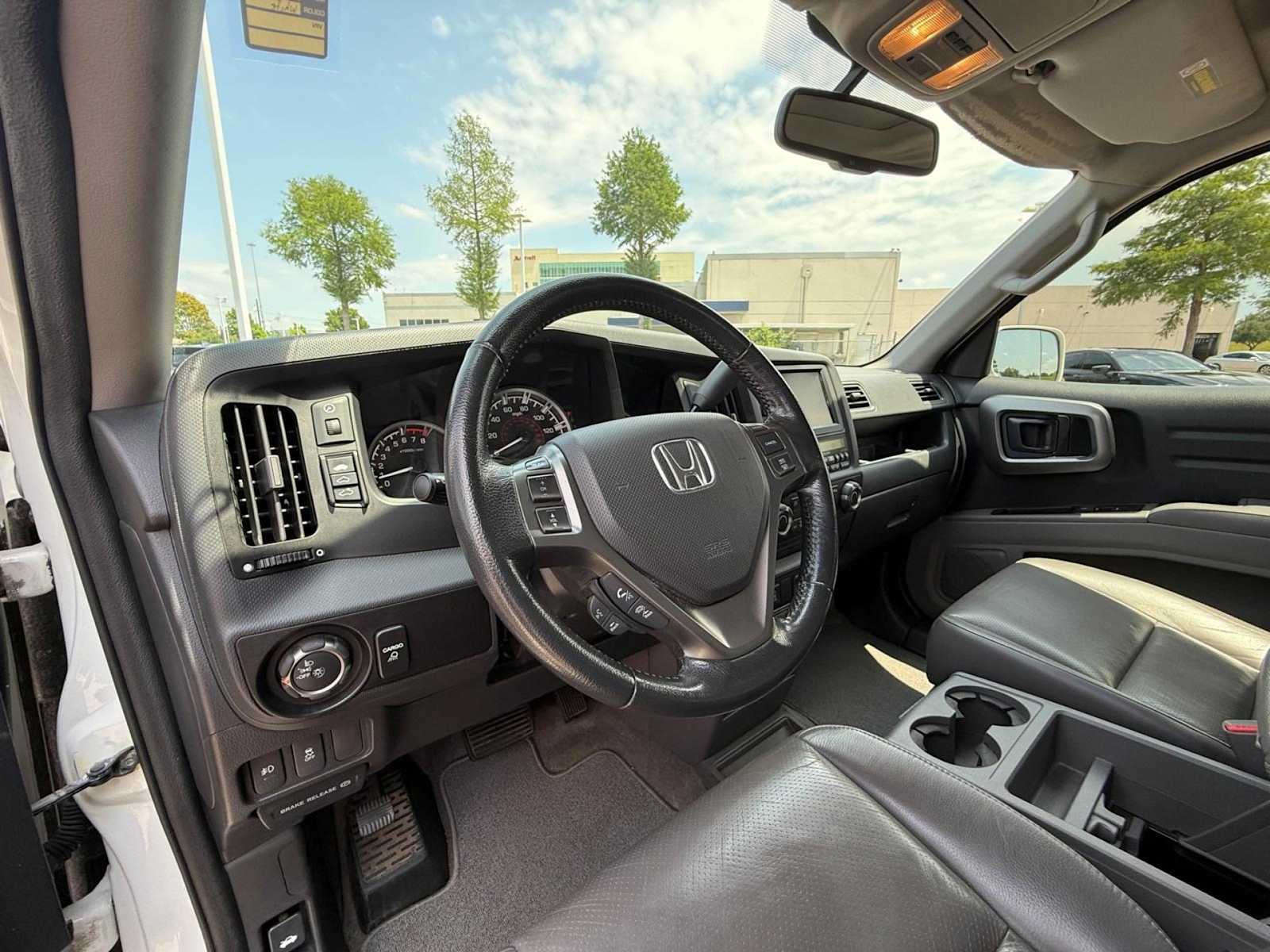 Used 2013 Honda Ridgeline RTL with VIN 5FPYK1F5XDB011561 for sale in Houston, TX