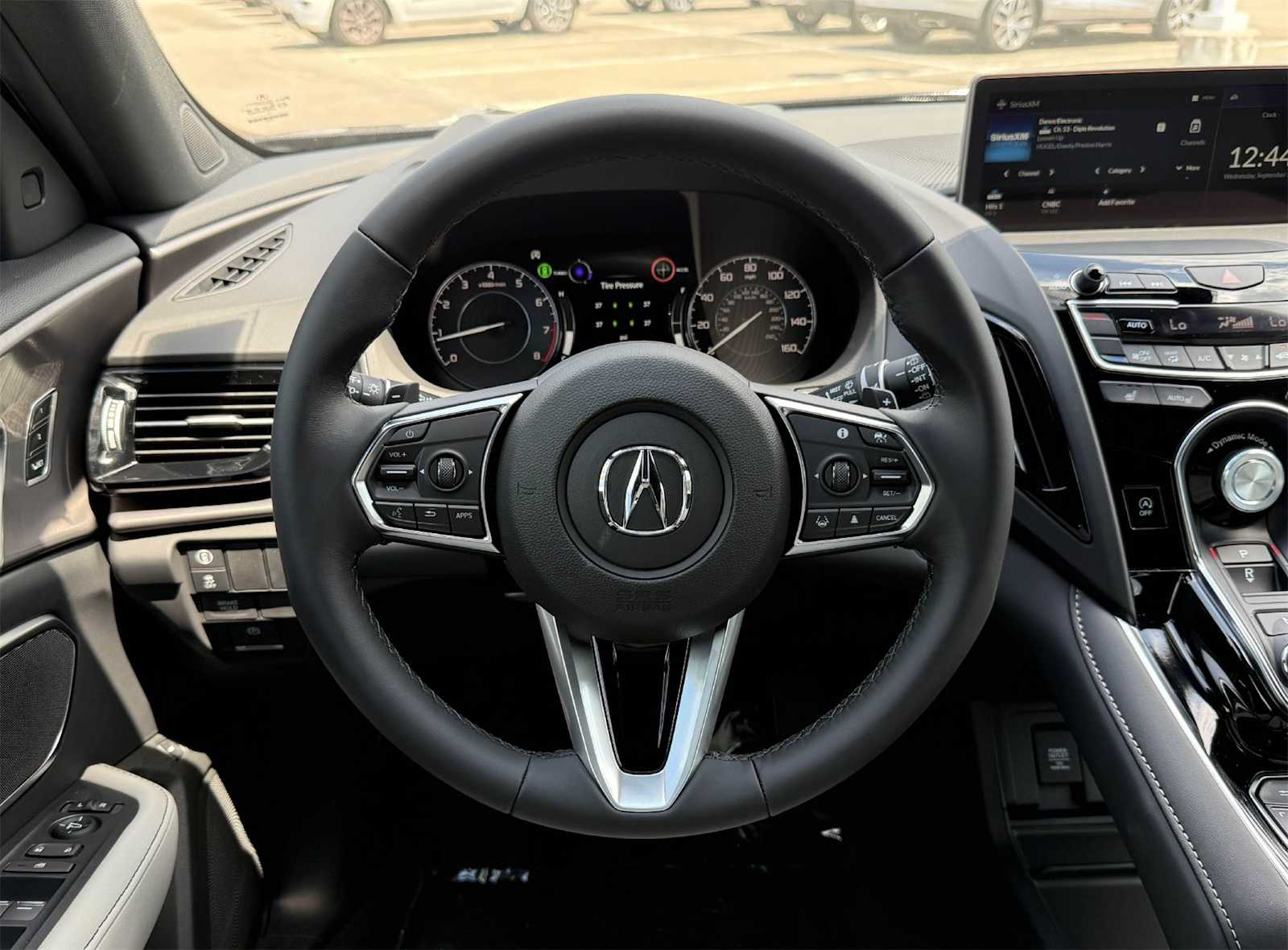 2025 Acura RDX photo 12