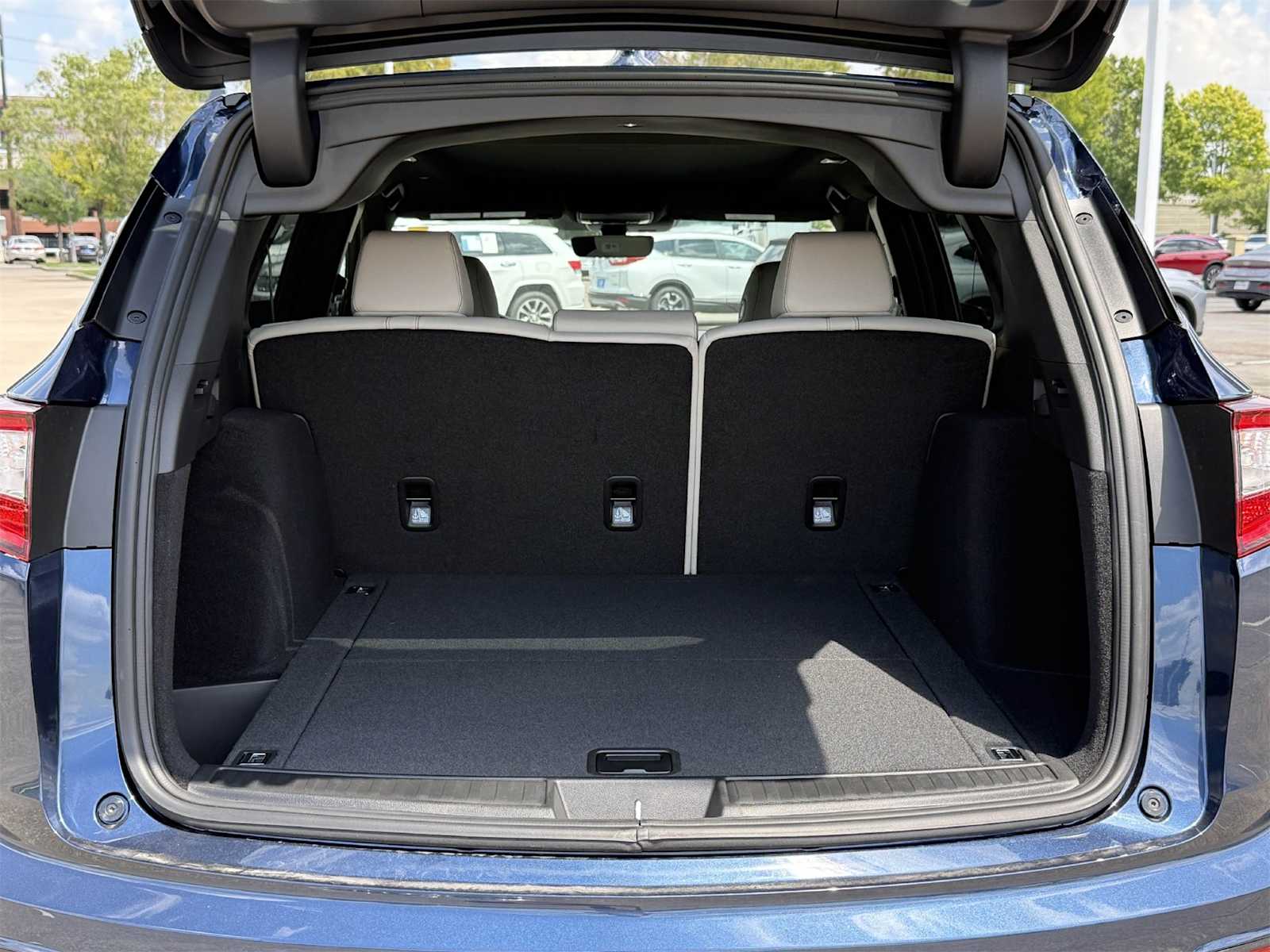 2025 Acura RDX photo 16