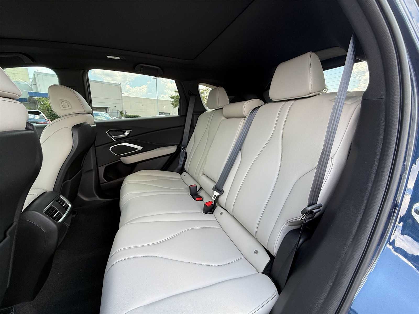 2025 Acura RDX photo 10