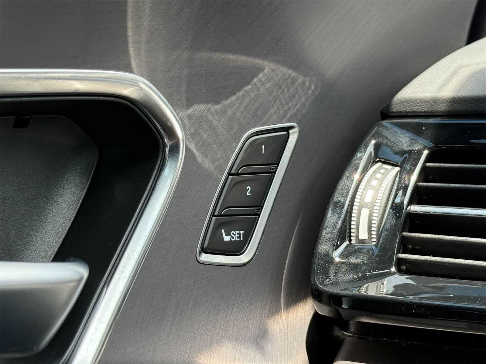2025 Acura RDX photo 21