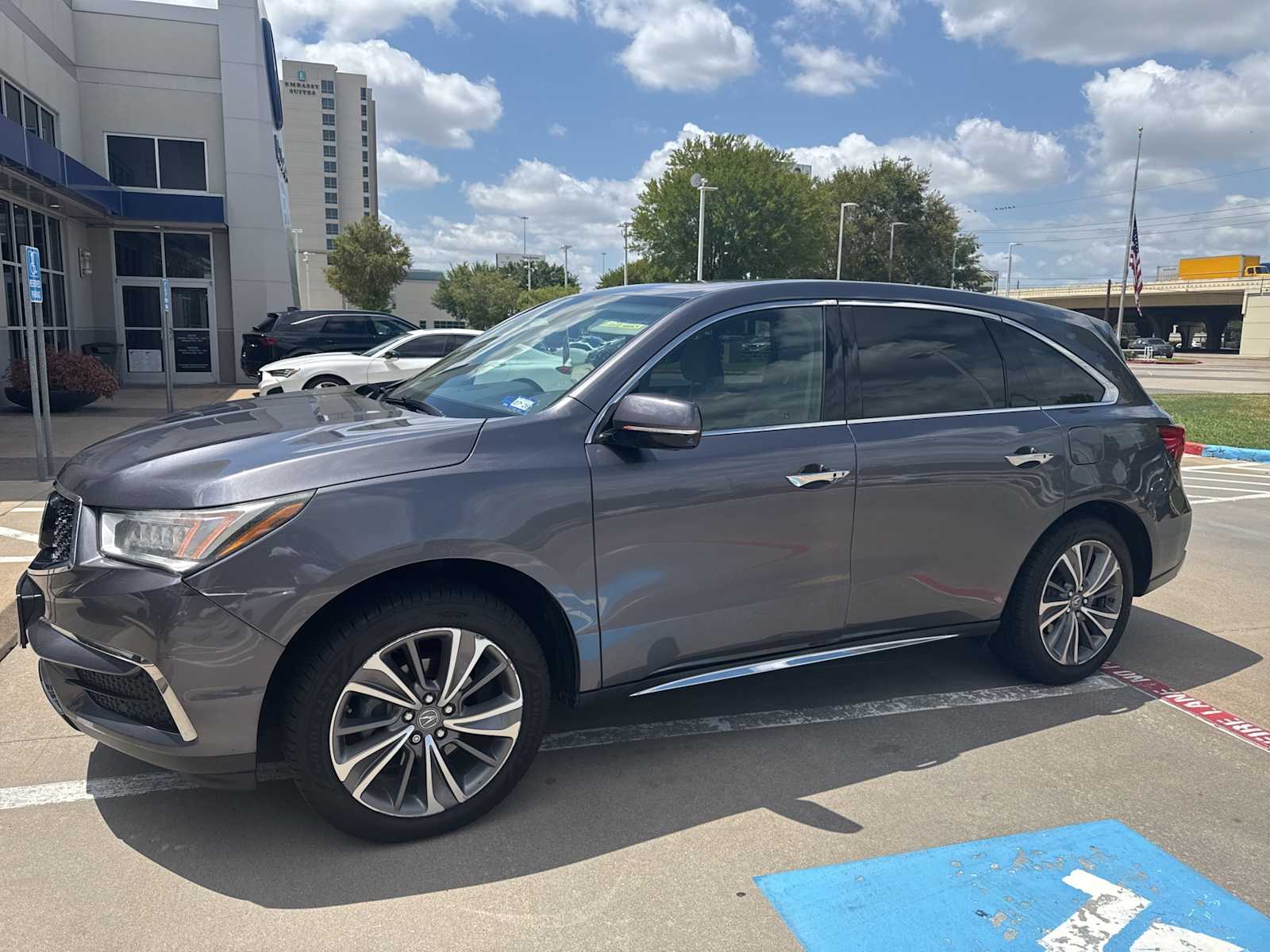 2018 Acura MDX w/Technology Pkg