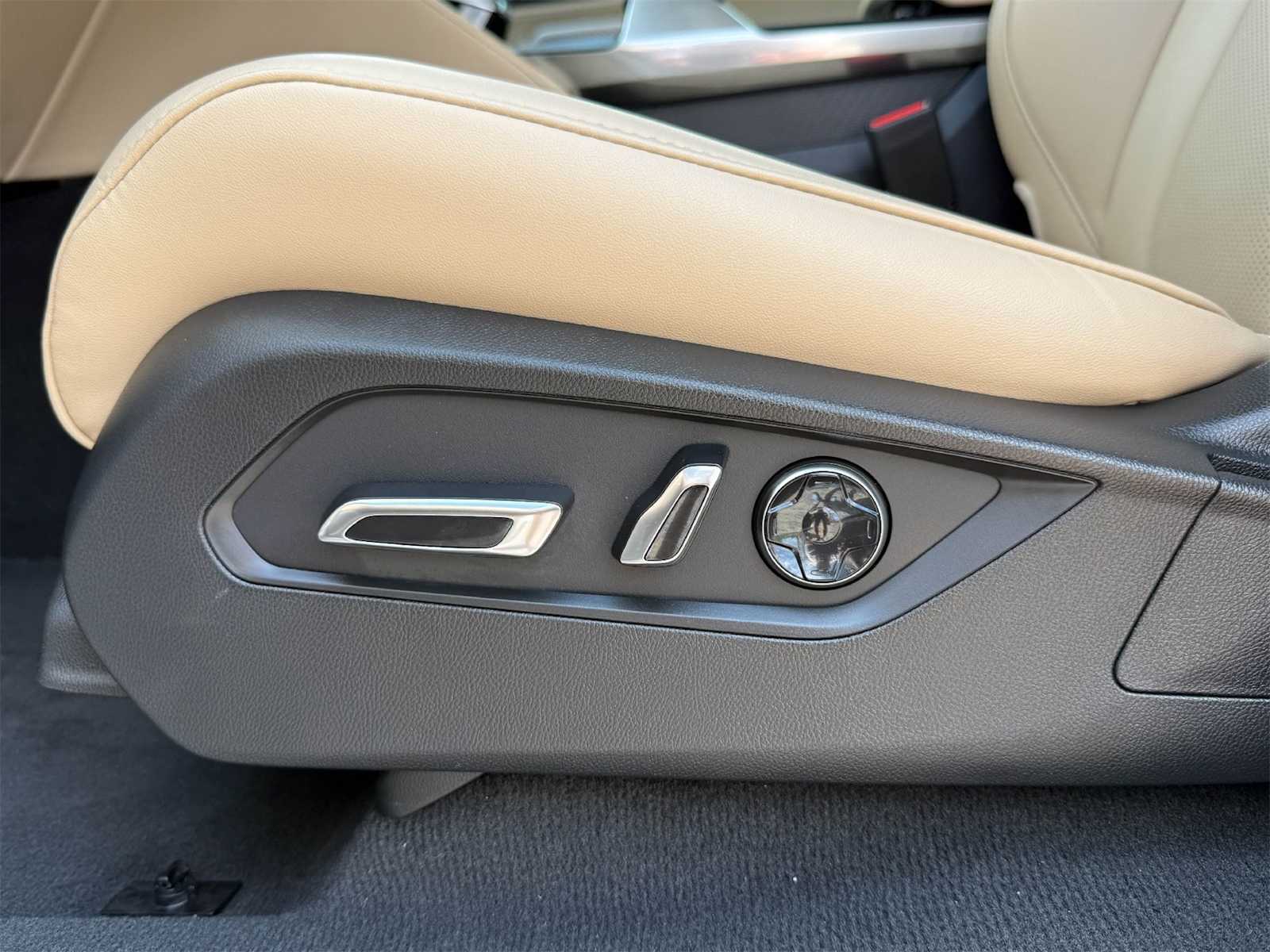 2023 Acura MDX Base Technology photo 22
