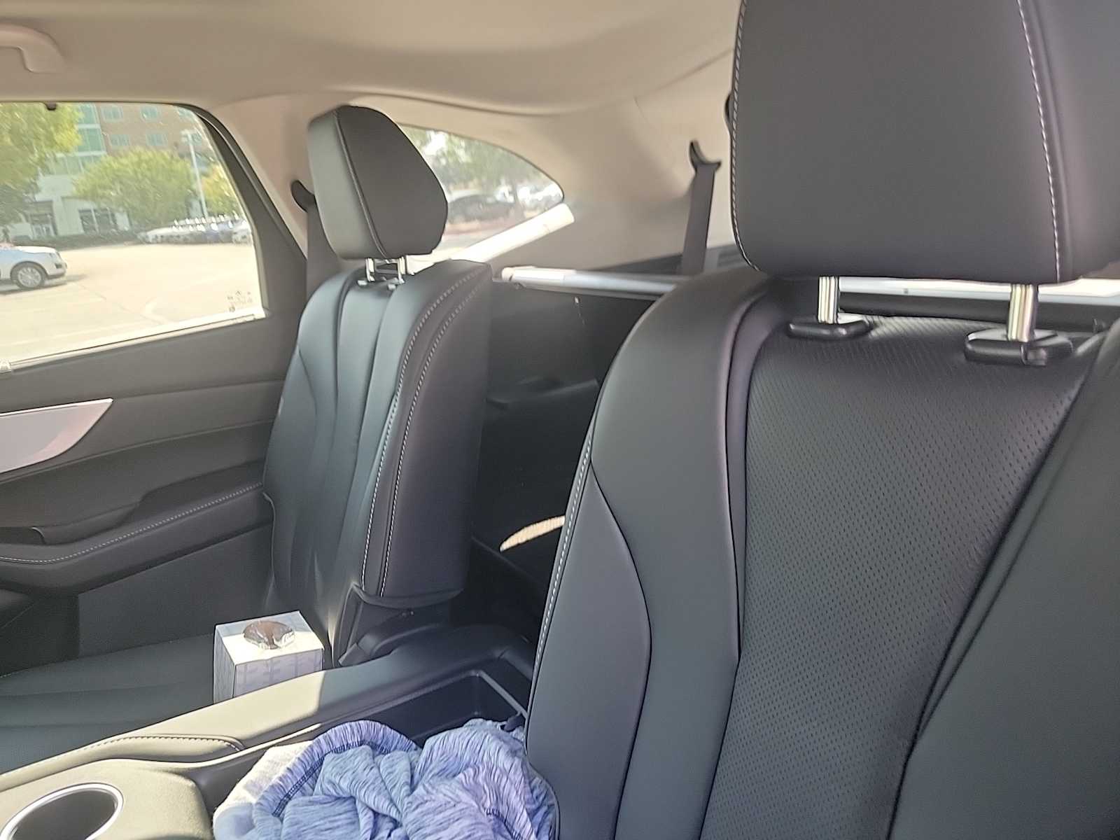 2024 Acura MDX Base Technology photo 7
