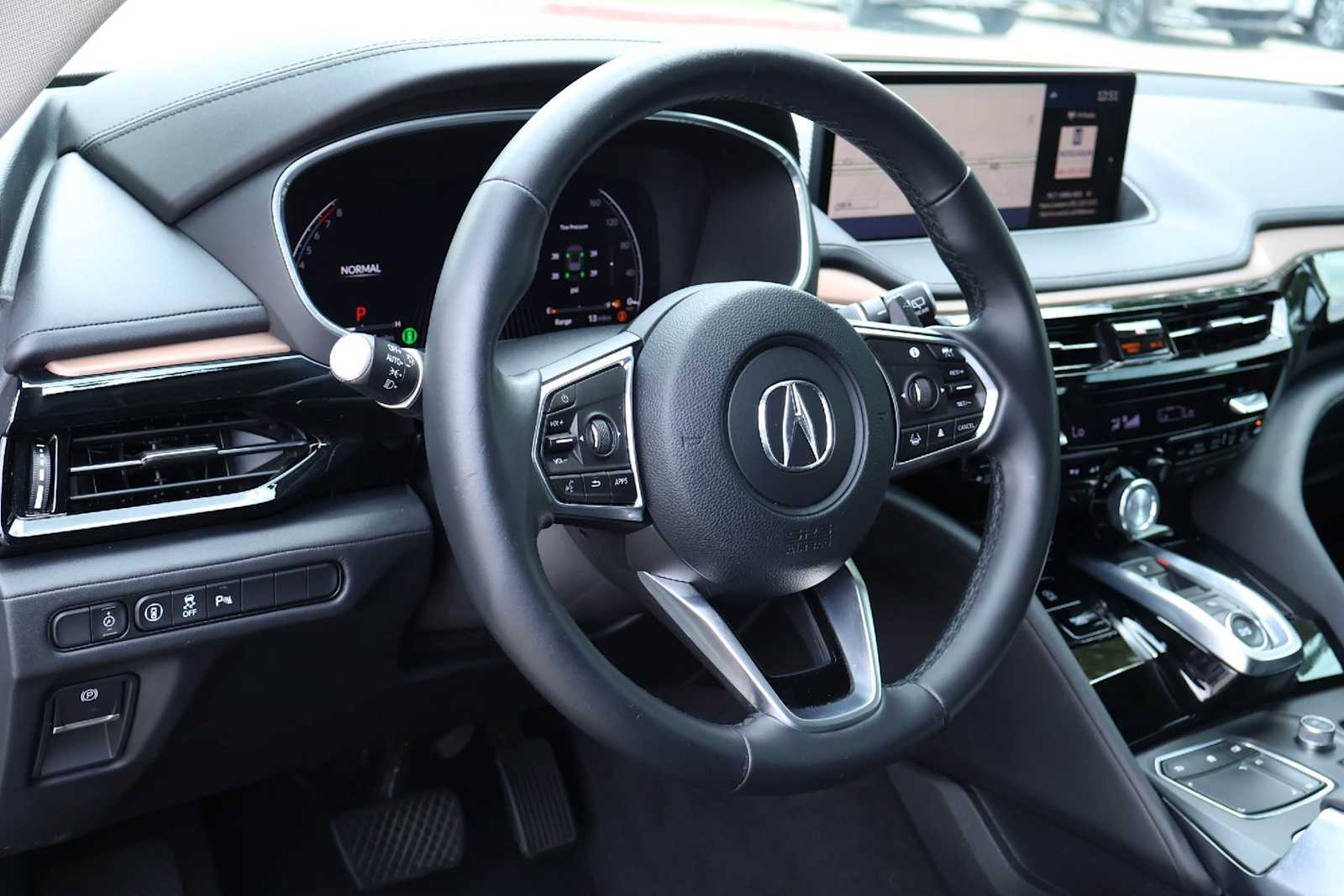 2022 Acura MDX w/Technology Package