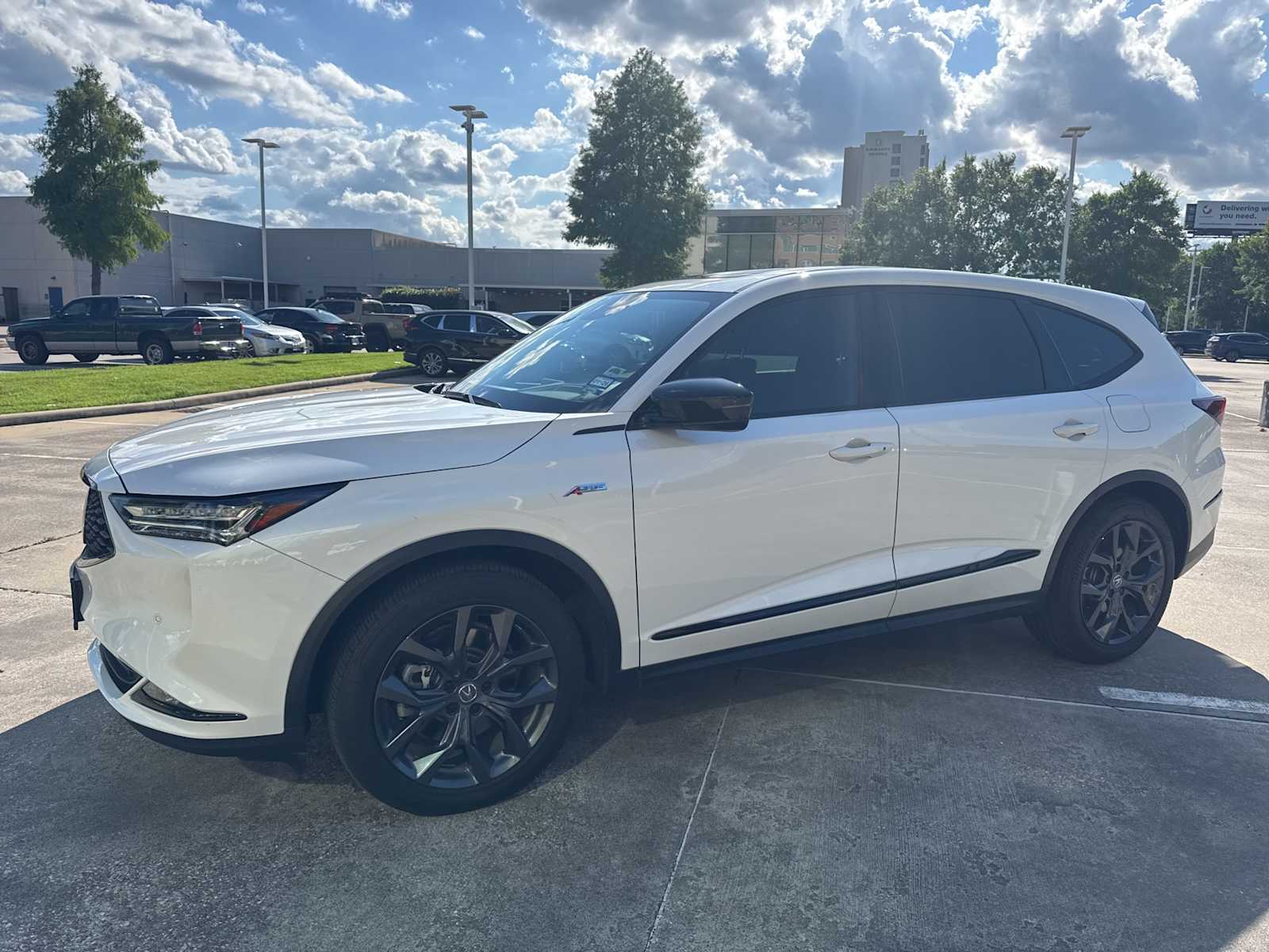 2023 Acura MDX w/A-Spec Package