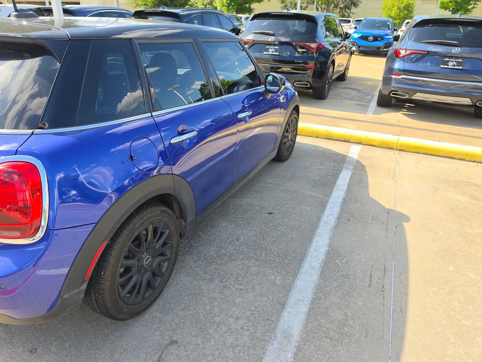 car-gallery-4