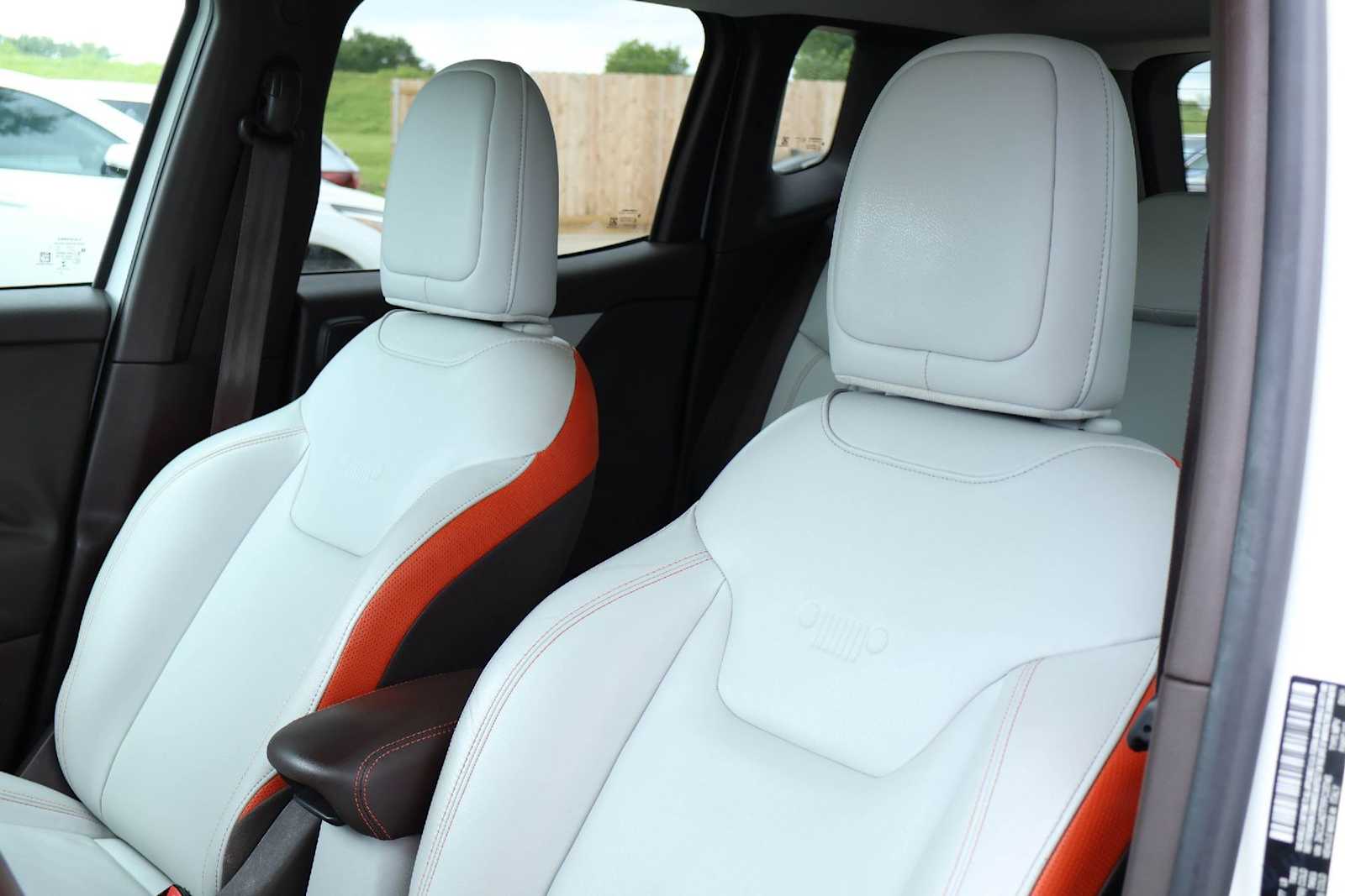 2015 Jeep Renegade Limited - Photo 11