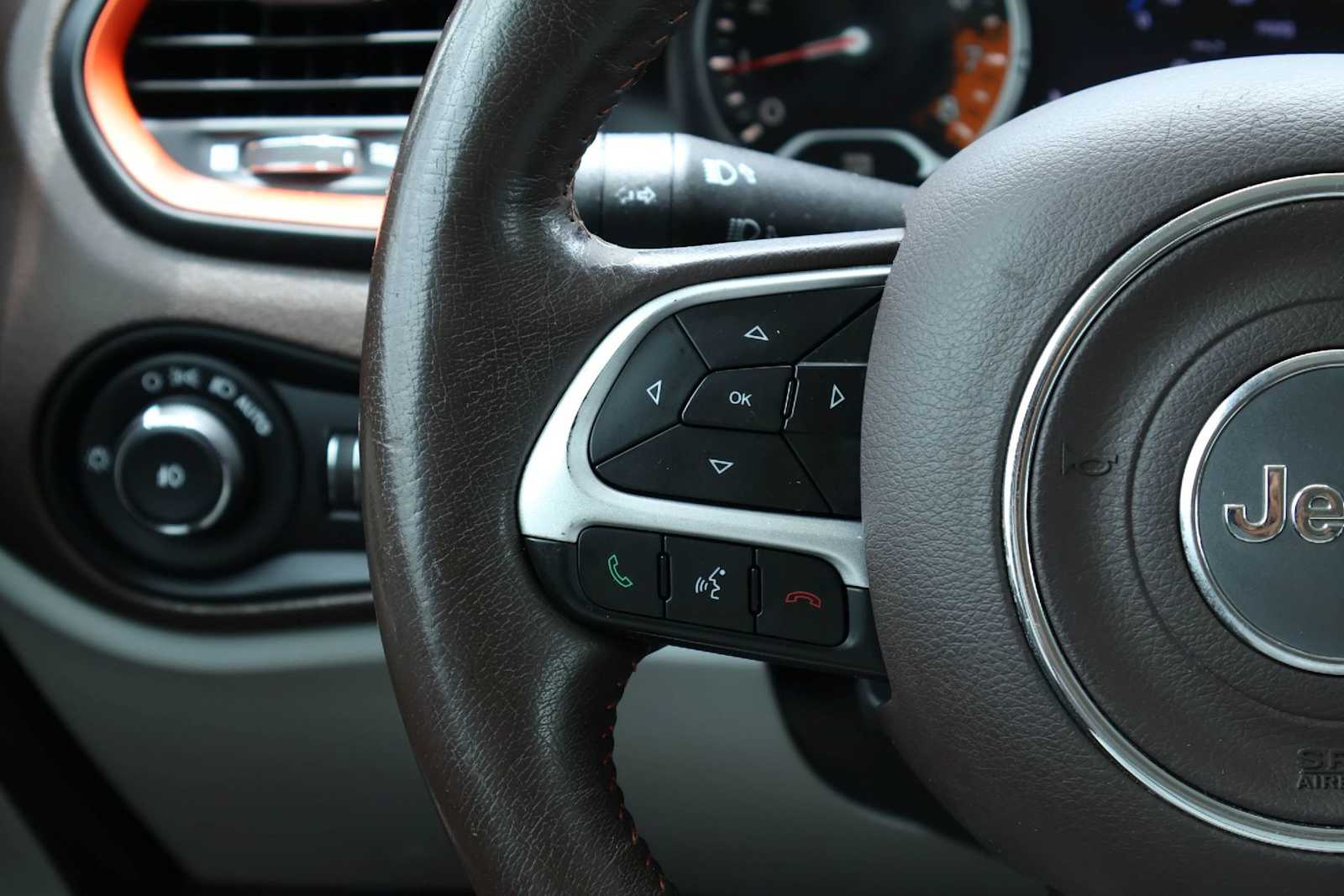 2015 Jeep Renegade Limited - Photo 22