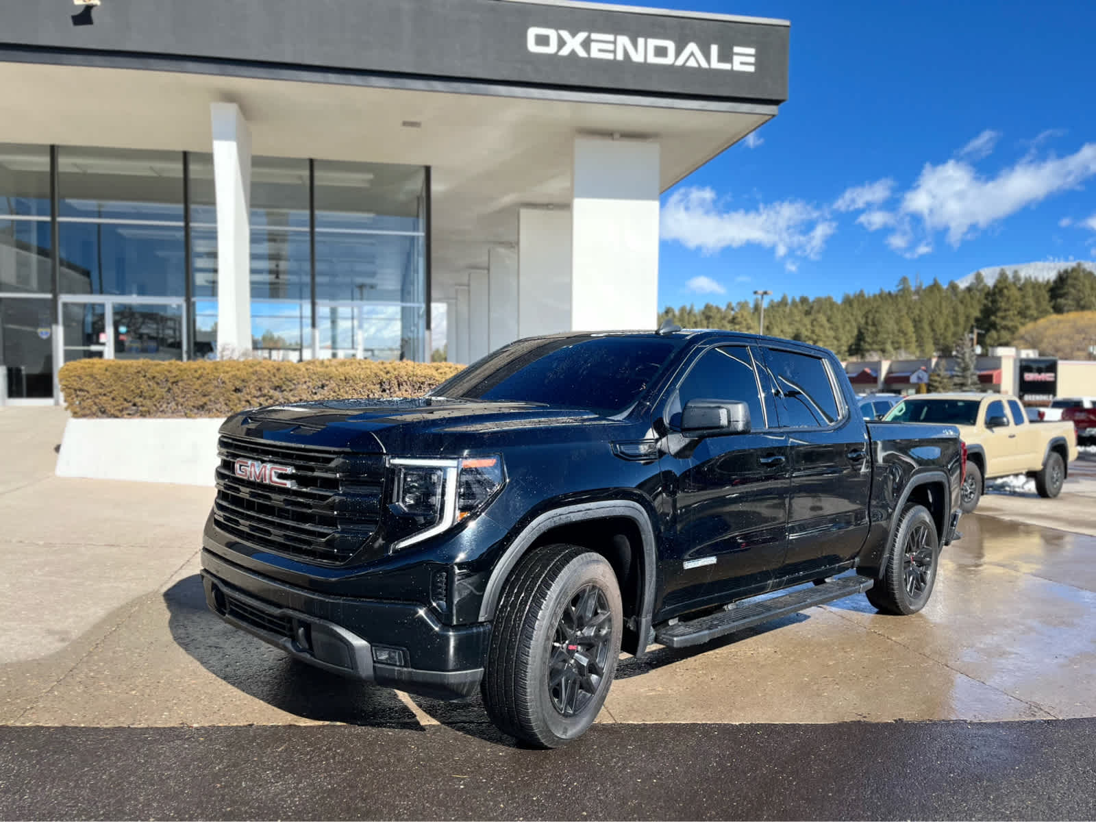 2023 GMC Sierra 1500 Elevation 