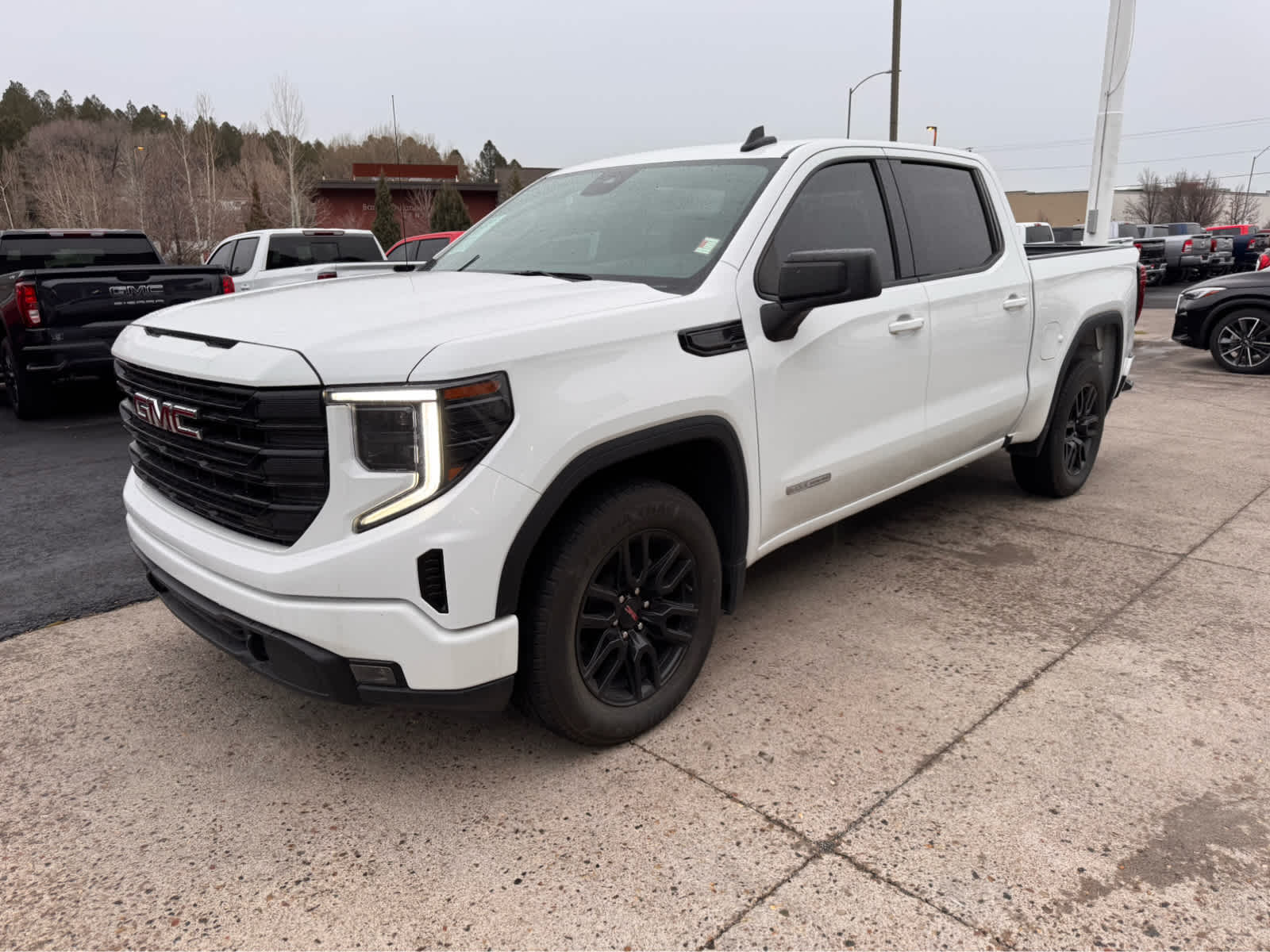 2023 GMC Sierra 1500 Elevation 