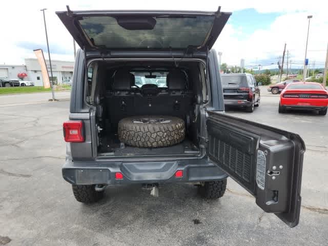 2018 Jeep Wrangler Unlimited Sahara 24