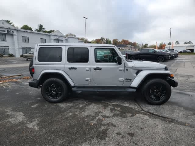 2021 Jeep Wrangler Unlimited Sahara Altitude 7