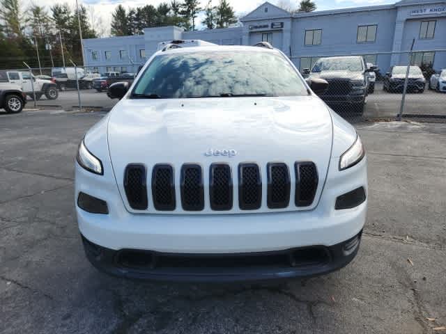 2017 Jeep Cherokee Sport 8