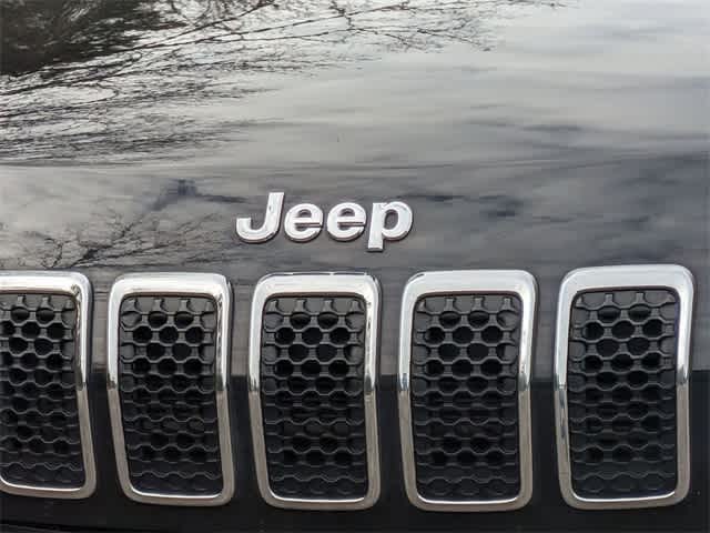 2019 Jeep Cherokee Limited 11