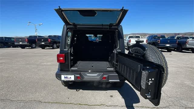 2024 Jeep Wrangler Sport S 19