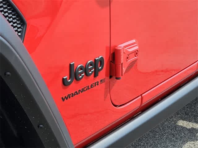 2024 Jeep Wrangler Willys 11