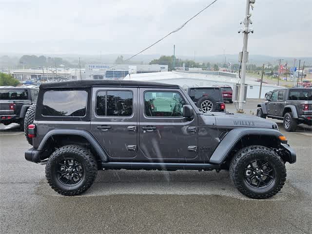 2024 Jeep Wrangler Willys 7