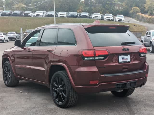 2021 Jeep Grand Cherokee Laredo X 4