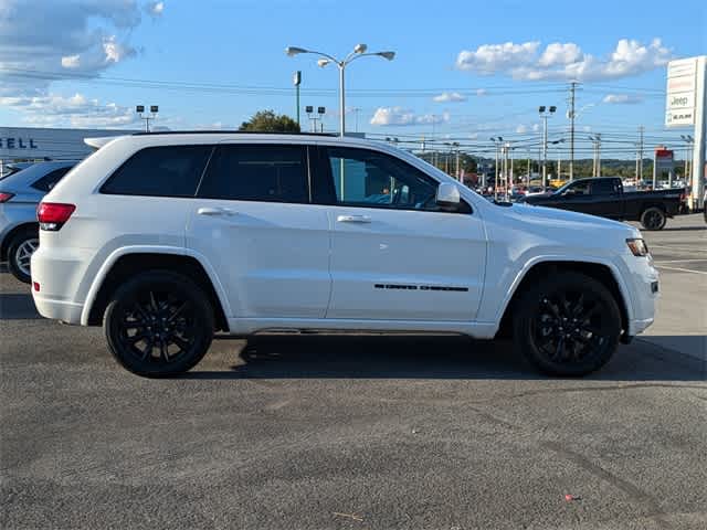 2022 Jeep Grand Cherokee WK Laredo X 9