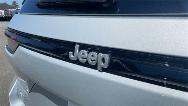 2024 Jeep Grand Cherokee Limited 24