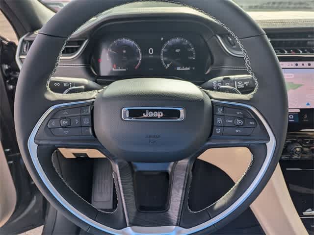 2025 Jeep Grand Cherokee Limited 23