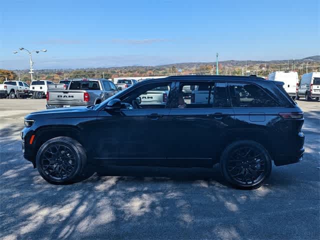 2025 Jeep Grand Cherokee Summit Reserve 3