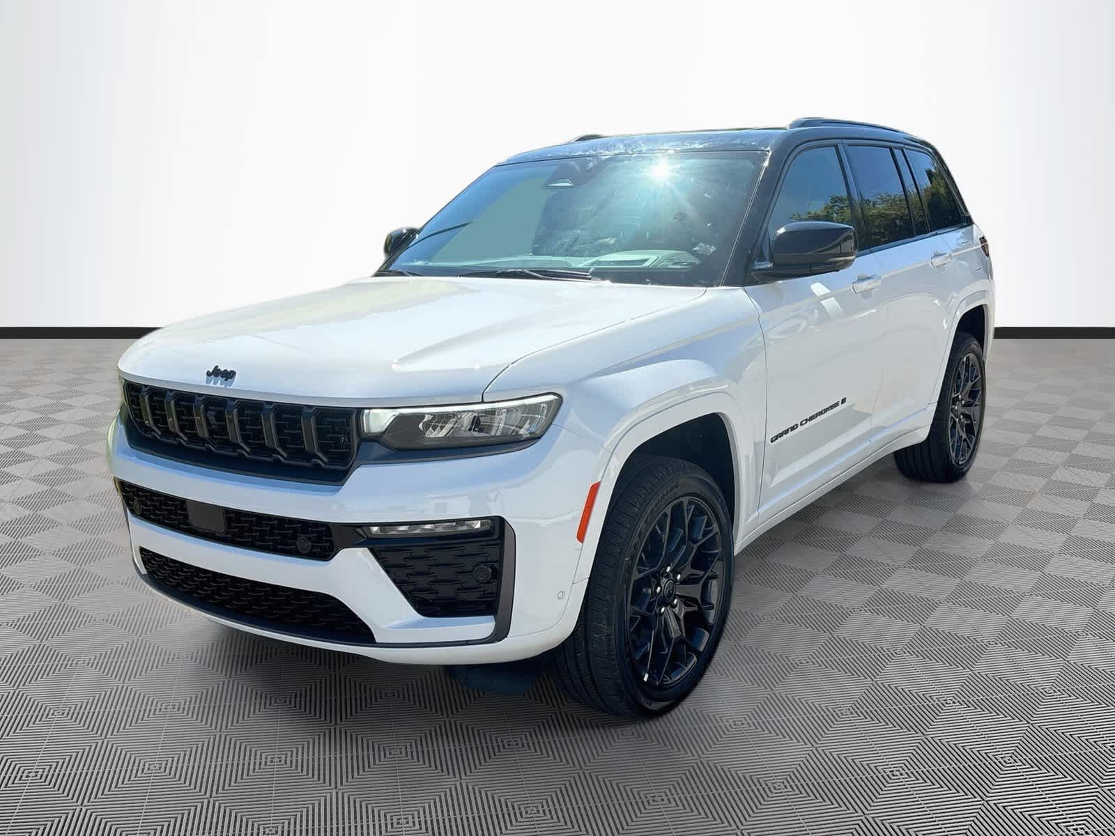 2027 Jeep Grand Cherokee
