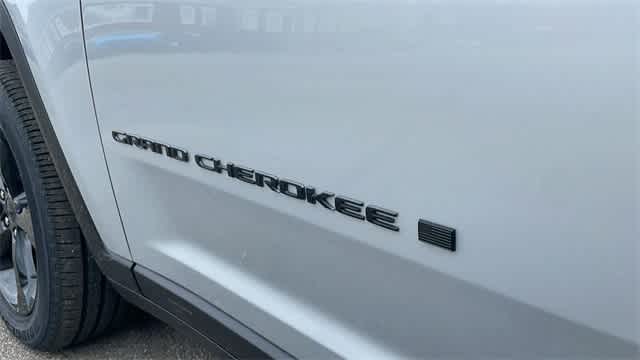 2024 Jeep Grand Cherokee L Altitude 24