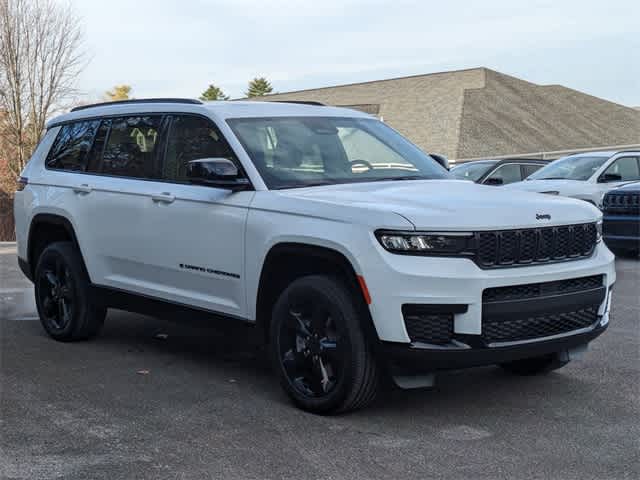 2025 Jeep Grand Cherokee L Altitude X 8