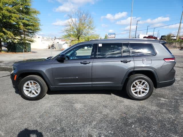 2021 Jeep Grand Cherokee L Laredo 2