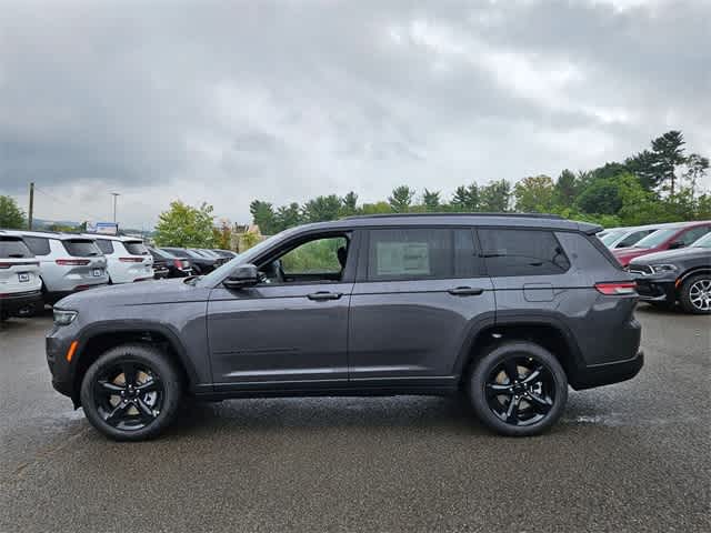 2025 Jeep Grand Cherokee L Limited 3