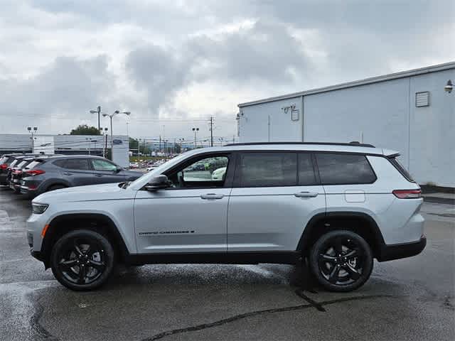 2025 Jeep Grand Cherokee L Limited 3