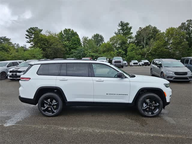 2025 Jeep Grand Cherokee L Limited 7