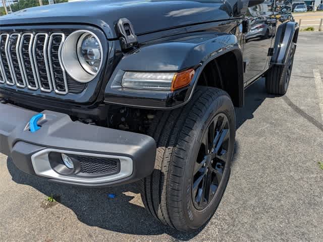 2024 Jeep Wrangler 4xe Sahara 11