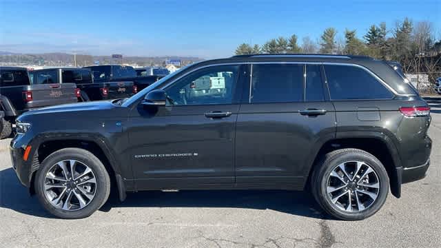 2024 Jeep Grand Cherokee 4xe Overland 3