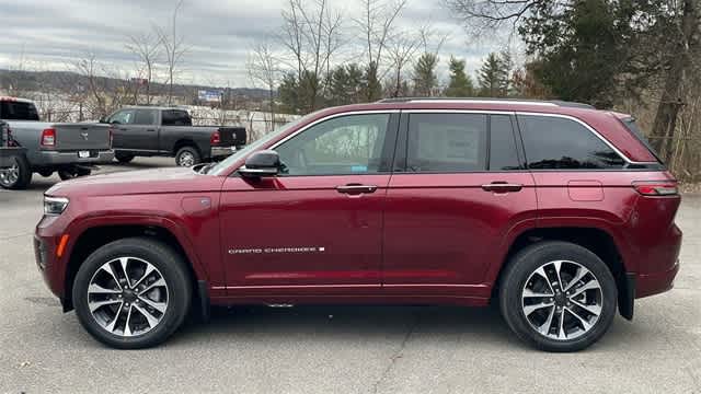 2024 Jeep Grand Cherokee 4xe Overland 3