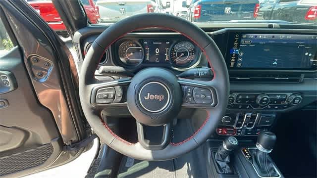 2024 Jeep Gladiator Rubicon 4x4 15