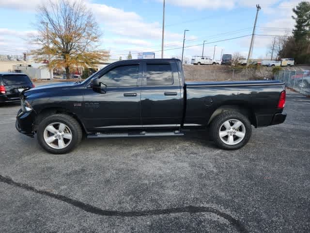 2017 Ram 1500 Express 4x4 Quad Cab 64 Box 2