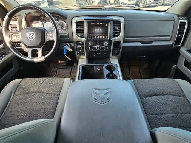 2013 Ram 1500 Lone Star 4WD Crew Cab 140.5 15