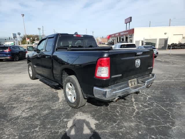 2019 Ram 1500 Big Horn/Lone Star 4x4 Quad Cab 64 Box 3